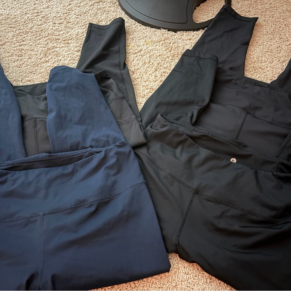 4 pairs of ladies 90 degree by reflex leggings